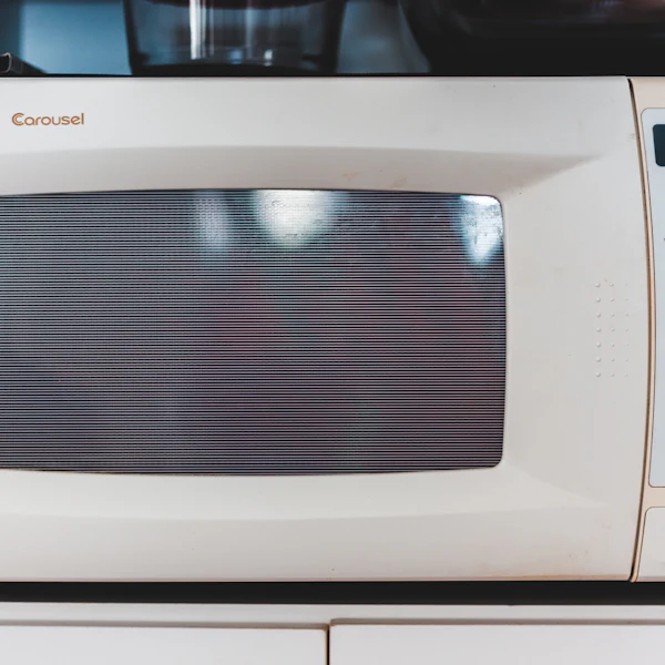 White countertop microwave